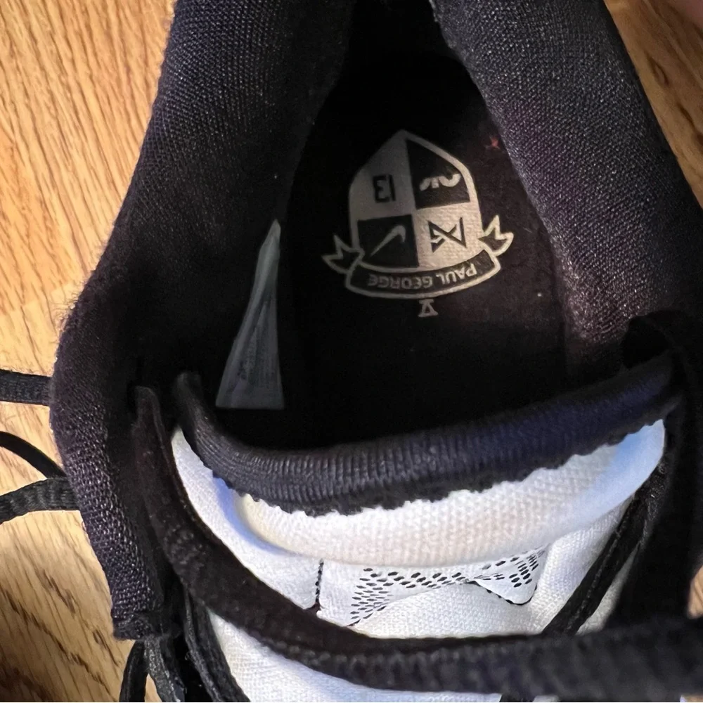 Nike Black and White Casual basketball Sneakers